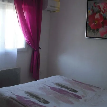 Appartement Le Prunier Lou Mas Li Pitchoun à Gordes Extérieur photo